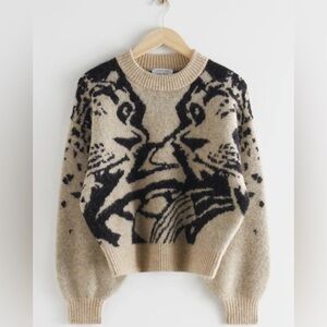 & Other Stories Beige and Black Graphic Sweater